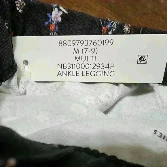 NWT No Boundaries Womens Ankle Legging Juniors Size M, L, XL Black Floral - Picture 4 of 5